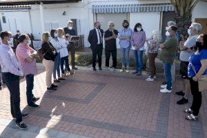 José Martí visita el poblat marítim de Torre la Sal per a mostrar el suport de la Diputació de Castelló a les reivindicacions de Cabanes - (foto 2) José Martí visita el poblat marítim de Torre la Sal per a mostrar el suport de la Diputació de Castelló a les reivindicacions de Cabanes - (foto 2)