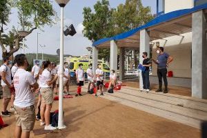 El Ayuntamiento de Oropesa del Mar contrata a una treintena de informadores de playas