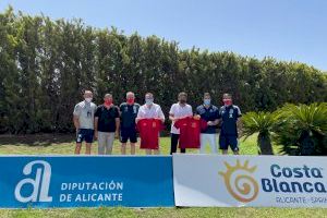 Mazón visita al Equipo Español de Fútbol que estos días prepara en Benidorm su participación en las Olimpiadas