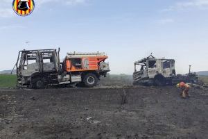 El calor sofocante complica varios incendios en Valencia - (foto 2)