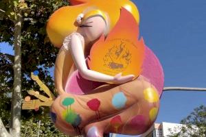 Las calles de San Vicente del Raspeig se engalanan de Hogueras con motivos fogueriles - (foto 6)