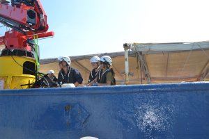 El Sea-Watch 3 zarpa del puerto de Burriana y vuelve al rescate en el Mediterráneo - (foto 5)