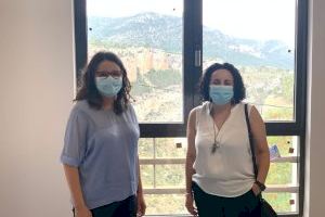 Oltra destaca el impacto positivo de la construcción de la residencia de Alpuente "para la economía local y la lucha contra la despoblación" Oltra destaca el impacto positivo de la construcción de la residencia de Alpuente "para la economía local y la lucha contra la despoblación"