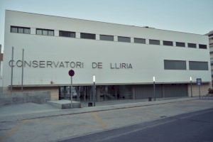 L'Ajuntament de Llíria obri el termini de sol·licitud d'ajudes per a l'alumnat del Conservatori del curs 2020-2021 L'Ajuntament de Llíria obri el termini de sol·licitud d'ajudes per a l'alumnat del Conservatori del curs 2020-2021