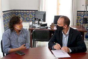 Martínez Dalmau visita la actuación urbana que desarrolla en Meliana la Conselleria de Vivienda