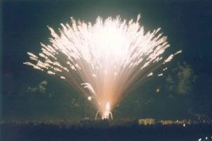 Elx demana per a la Nit de l'Albà la declaració de Festa d'Interés Turístic Nacional