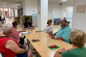Encuentro entre la Concejalía del Mayor y las asociaciones de jubilados y pensionistas Encuentro entre la Concejalía del Mayor y las asociaciones de jubilados y pensionistas