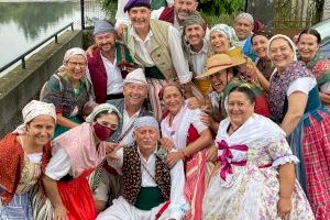 L'Arenilla de Borriana porta la música i balls tradicionals valencians a França - (foto 12)