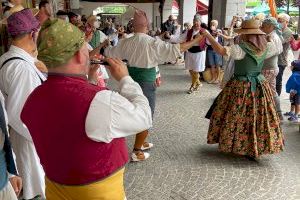 L'Arenilla de Borriana porta la música i balls tradicionals valencians a França - (foto 15)