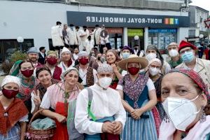 L'Arenilla de Borriana porta la música i balls tradicionals valencians a França - (foto 23)