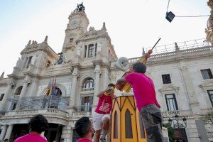 València planta la falla municipal infantil de 2021 - (foto 4)