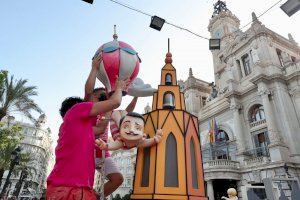 València planta la falla municipal infantil de 2021 - (foto 3)