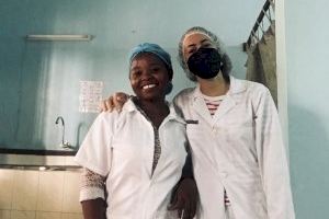 Un verano de solidaridad: una veintena de jóvenes regresan a Valencia tras ayudar en Mozambique y Honduras - (foto 7) Un verano de solidaridad: una veintena de jóvenes regresan a Valencia tras ayudar en Mozambique y Honduras - (foto 7)