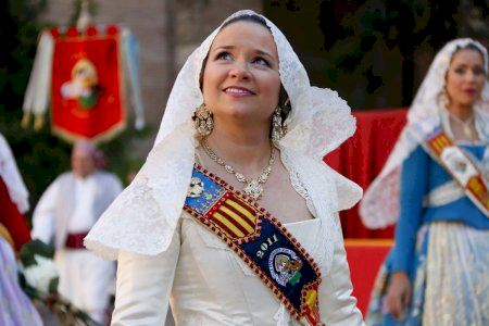 Actes de falles divendres 3 de setembre: primer dia d'ofrena