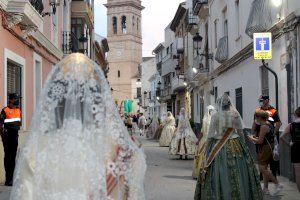 La ofrenda llega a Torrent después de 900 días de espera