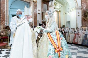 El cardenal Cañizares asegura que “Valencia es la Virgen de los Desamparados” e invita ante la pandemia a esperar de la patrona “salud y tiempos mejores” - (foto 7) El cardenal Cañizares asegura que “Valencia es la Virgen de los Desamparados” e invita ante la pandemia a esperar de la patrona “salud y tiempos mejores” - (foto 7)