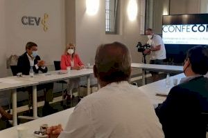 Mazón exige la puesta en marcha de un bono exprés para el comercio y la bajada de impuestos inmediata