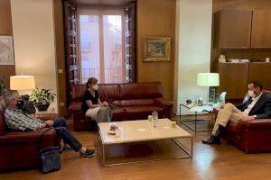 El alcalde pide a los portavoces de la oposición rebajar la crispación política y convertir el Pleno en un espacio de debate respetuoso
