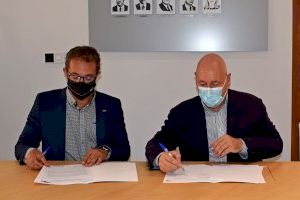 El Colegio Oficial de Farmacéuticos de Alicante concederá el Premio al Mejor Alumno de la Facultad de Farmacia de la UMH El Colegio Oficial de Farmacéuticos de Alicante concederá el Premio al Mejor Alumno de la Facultad de Farmacia de la UMH