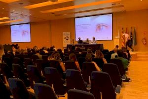 El Hospital de Manises pone en marcha un ensayo clínico con pacientes para el tratamiento de la retinosis pigmentaria