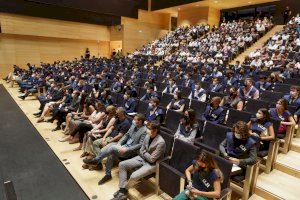 Más de 130 alumnos participan en los actos de graduación de la Escuela Superior de Tecnología y Ciencias Experimentales - (foto 4)