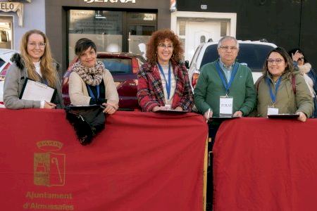 Les Falles tornen a Almussafes