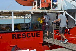 L'Aurora y las ONG de rescate humanitario crean alianzas con el comercio local de Burriana - (foto 7) L'Aurora y las ONG de rescate humanitario crean alianzas con el comercio local de Burriana - (foto 7)