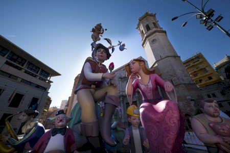 La Diputació de Castelló s'alia amb Borriana i Benicarló per a reactivar amb força les Falles d'octubre
