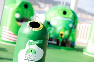 Calp y El Campello ganan la Bandera Verde de Ecovidrio en la Comunitat Valenciana por su compromiso con la sostenibilidad y el reciclaje de vidrio en verano Calp y El Campello ganan la Bandera Verde de Ecovidrio en la Comunitat Valenciana por su compromiso con la sostenibilidad y el reciclaje de vidrio en verano