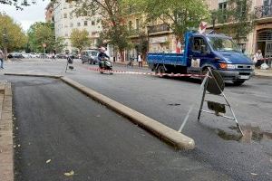 Urbanismo pone en marcha una nueva campaña de asfaltado para reparar vias en varios barrios de València Urbanismo pone en marcha una nueva campaña de asfaltado para reparar vias en varios barrios de València