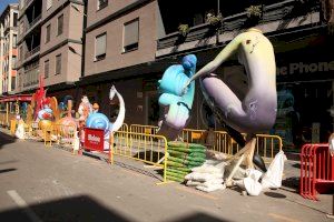 Els monuments fallers ja omplin els carrers de Borriana