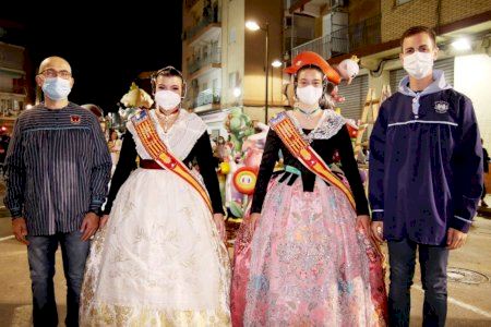 La Cremà dels monuments posa el colofó a les falles d'Alaquàs La Cremà dels monuments posa el colofó a les falles d'Alaquàs