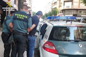 Detenido el conocido como 'pequeño Nicolás' de Crevillent, te contamos su historia