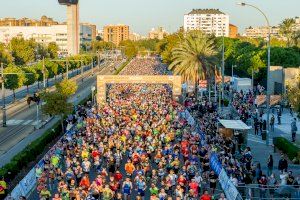 El Medio Maratón de Valencia vuelve a inundar las calles y consigue un nuevo récord del mundo El Medio Maratón de Valencia vuelve a inundar las calles y consigue un nuevo récord del mundo