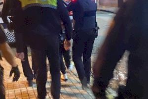 Varios policías resultan heridos en Sueca mientras intentaban disolver un botellón - (foto 2)