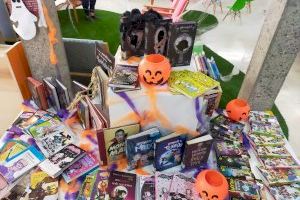 La Biblioteca Municipal celebra Halloween amb el contacontes “La ruta dels monstres oblidats” i una exposició de llibres terrorífica - (foto 2)
