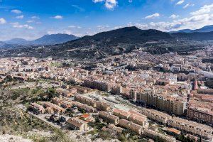 Més de la meitat dels casos Covid a Alcoi no estan vacunats