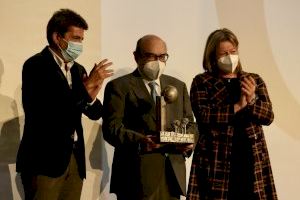 Mazón defiende las razones científicas del mantenimiento del Tajo-Segura en los Premios del Agua Lorenzo Pardo - (foto 2) Mazón defiende las razones científicas del mantenimiento del Tajo-Segura en los Premios del Agua Lorenzo Pardo - (foto 2)