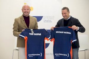 La Diputació de València i la FFCV promouen el futbol base amb ajudes per als 347 clubs de la província La Diputació de València i la FFCV promouen el futbol base amb ajudes per als 347 clubs de la província