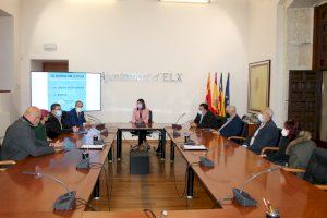 Los entes festeros se suman a la campaña municipal de recogida de donativos para los damnificados por el volcán de La Palma - (foto 4) Los entes festeros se suman a la campaña municipal de recogida de donativos para los damnificados por el volcán de La Palma - (foto 4)
