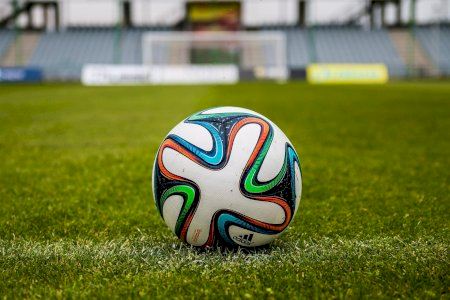 A prisión dos capitanes de un equipo de fútbol de Puerto de Sagunto por amañar un partido