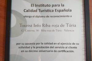 Tourist Info Riba-roja de Túria celebra 10 años junto a la certificación Q de Calidad Turística - (foto 2)
