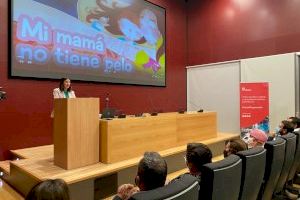 El Hospital Universitario del Vinalopó acoge la I Jornada psico-oncología sobre cáncer de mama “Mi mamá no tiene pelo” El Hospital Universitario del Vinalopó acoge la I Jornada psico-oncología sobre cáncer de mama “Mi mamá no tiene pelo”