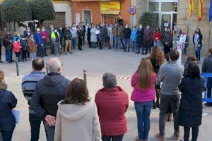 Calp se concentra contra la violencia de género en el 25-N - (foto 2) Calp se concentra contra la violencia de género en el 25-N - (foto 2)