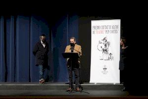 Sebastià Carratalà guanya l'II Premi de Novel·la‘Isabel-Clara Simó’ i David Sánchez Pacheco el XLVII Premi de Teatre ‘Pep Cortés’ Sebastià Carratalà guanya l'II Premi de Novel·la‘Isabel-Clara Simó’ i David Sánchez Pacheco el XLVII Premi de Teatre ‘Pep Cortés’