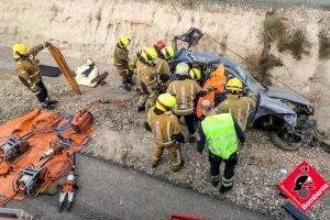 Impactant sinistre a Monforte del Cid: la conductora ha sigut excarcerada