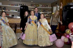 Les falleres majors i corts d'honor de la Falla Club Ortega de Borriana acomiaden un any històric - (foto 2)