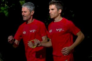 Corredores con disminución visual grave y sus guías participan en el Maratón de Valencia Trinidad Alfonso EDP gracias a “Comparte tu energía” Corredores con disminución visual grave y sus guías participan en el Maratón de Valencia Trinidad Alfonso EDP gracias a “Comparte tu energía”