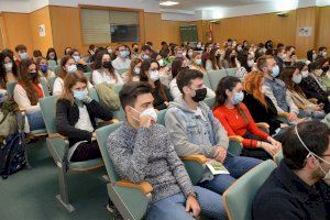 Profesionales de Biotecnología, Veterinaria y Ciencias del Mar coinciden en la importancia de las “competencias sociales” para la empleabilidad de los egresados