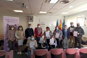 La Mancomunitat de l’Horta Nord entrega los diplomas de los cursos de almacén, cítricos, limpieza y marketing La Mancomunitat de l’Horta Nord entrega los diplomas de los cursos de almacén, cítricos, limpieza y marketing